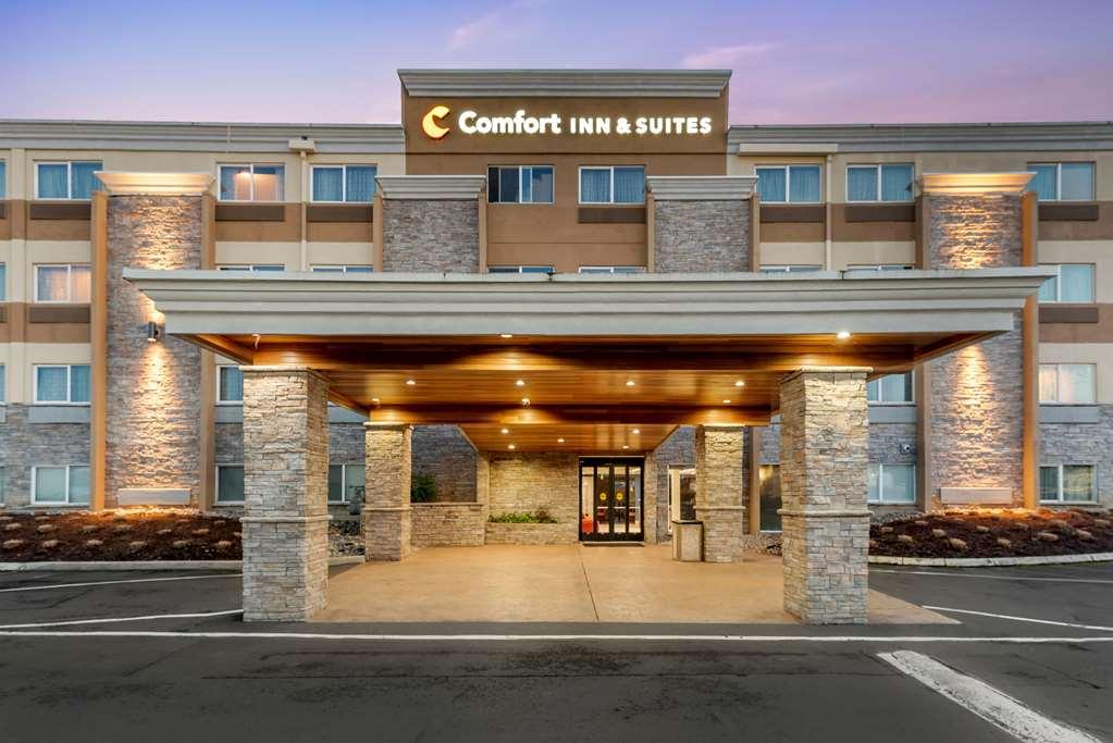 Comfort Inn & Suites Tigard Near Washington Square Servicios foto